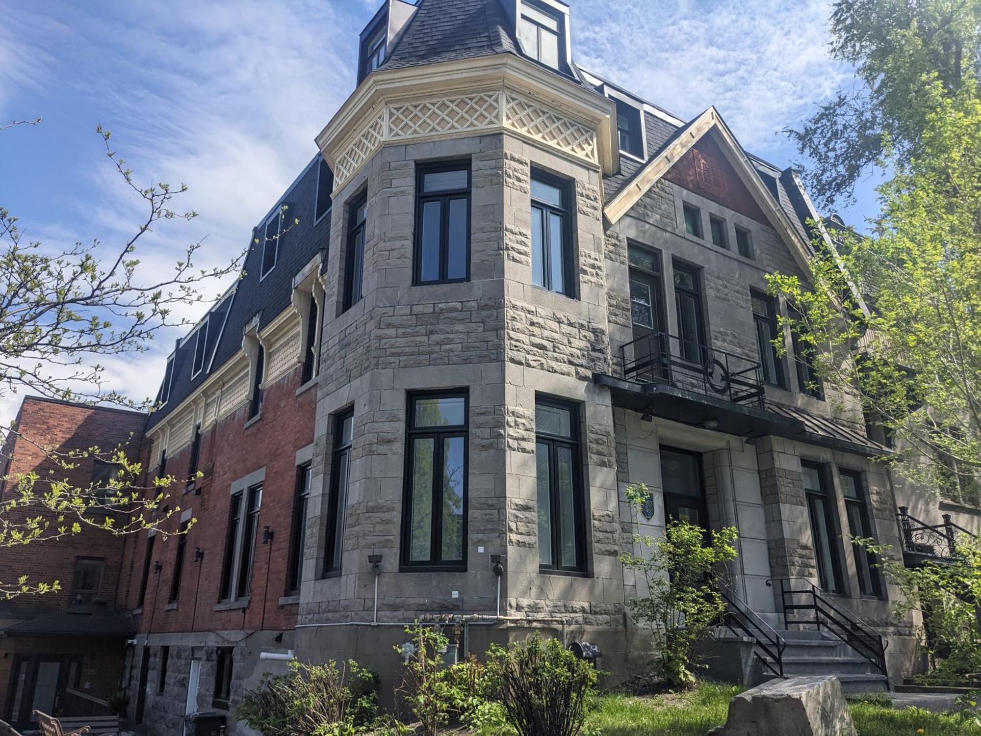 Appart/Hotel Annexe Монреаль Экстерьер фото